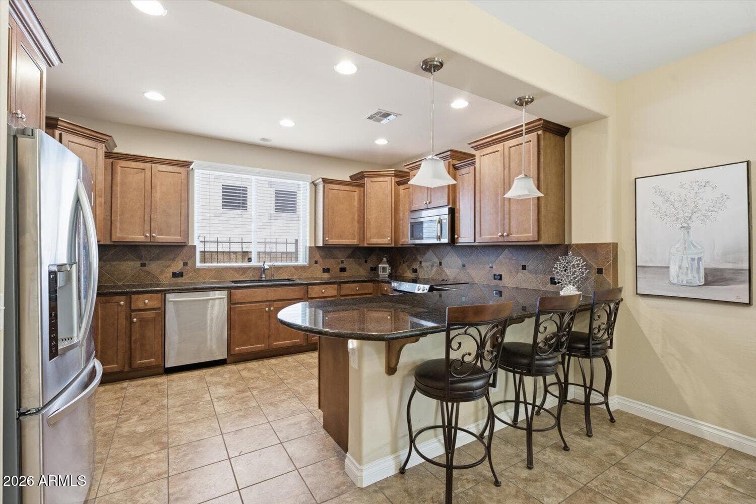 557 E LADDOOS Avenue, San Tan Valley, AZ 85140 — photo 11 of 28