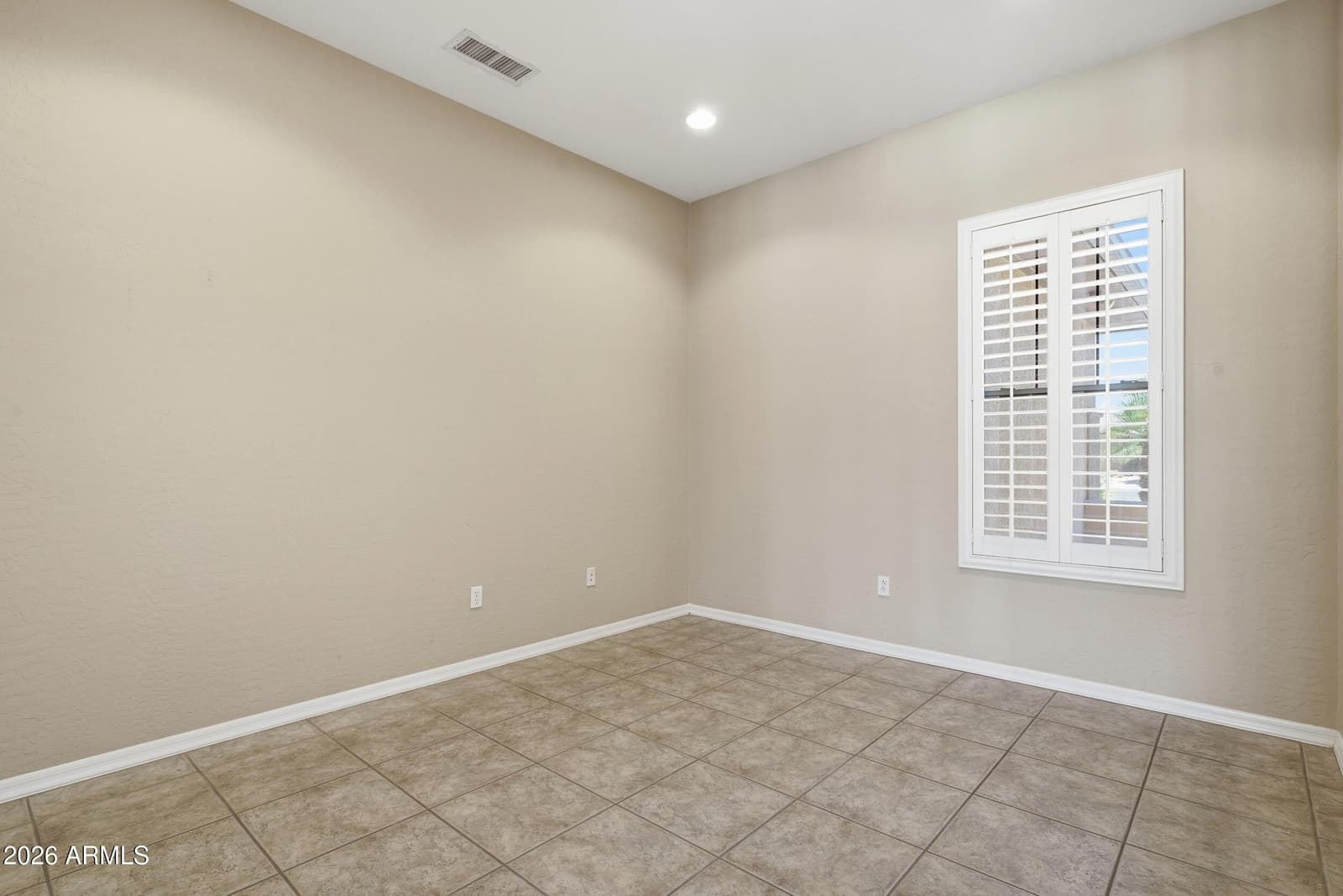 17182 W Gable End Lane, Surprise, AZ 85387 — photo 18 of 47