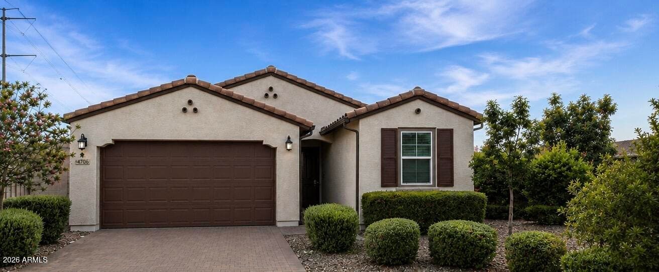 4706 S 127TH Drive, Avondale, AZ 85323 — photo 1 of 42