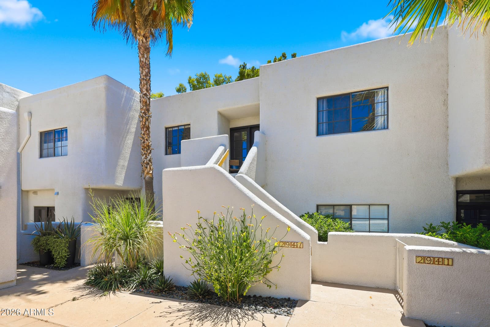 2947 E ROSE Lane, Phoenix, AZ 85016