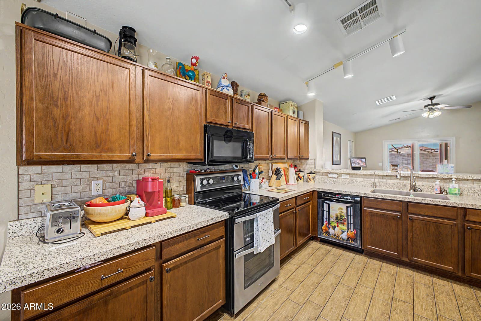 3029 N 303RD Drive, Buckeye, AZ 85396 — photo 10 of 30
