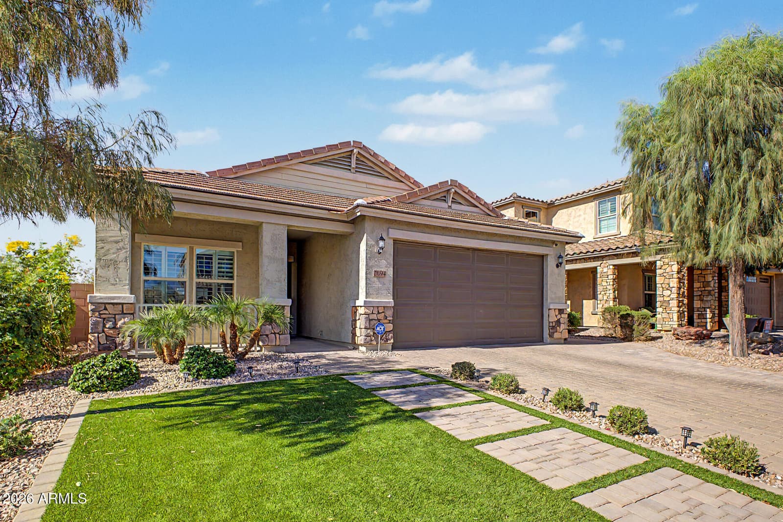 2694 E RUNAWAY BAY Place, Gilbert, AZ 85298 — photo 4 of 45