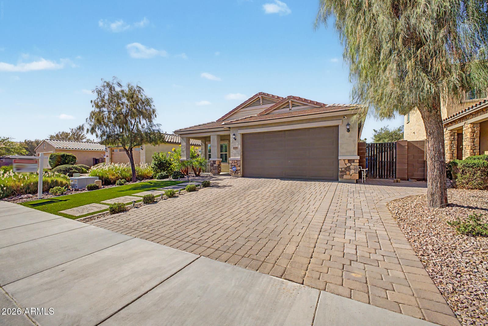 2694 E RUNAWAY BAY Place, Gilbert, AZ 85298 — photo 5 of 45