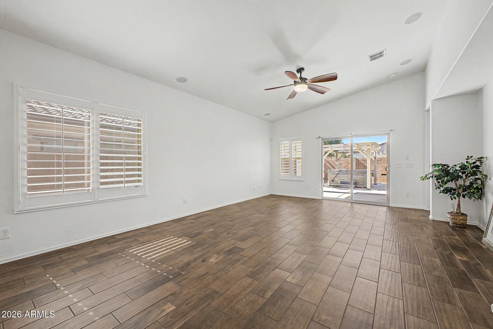 2694 E RUNAWAY BAY Place, Gilbert, AZ 85298 — photo 8 of 45