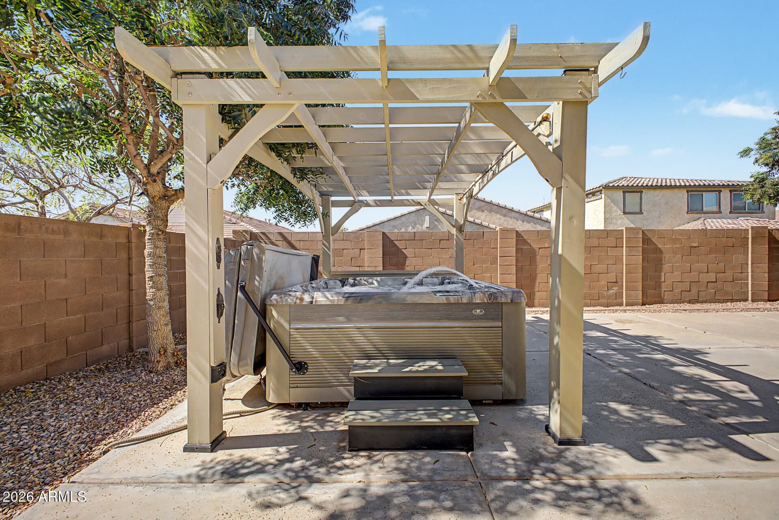 2694 E RUNAWAY BAY Place, Gilbert, AZ 85298 — photo 33 of 45