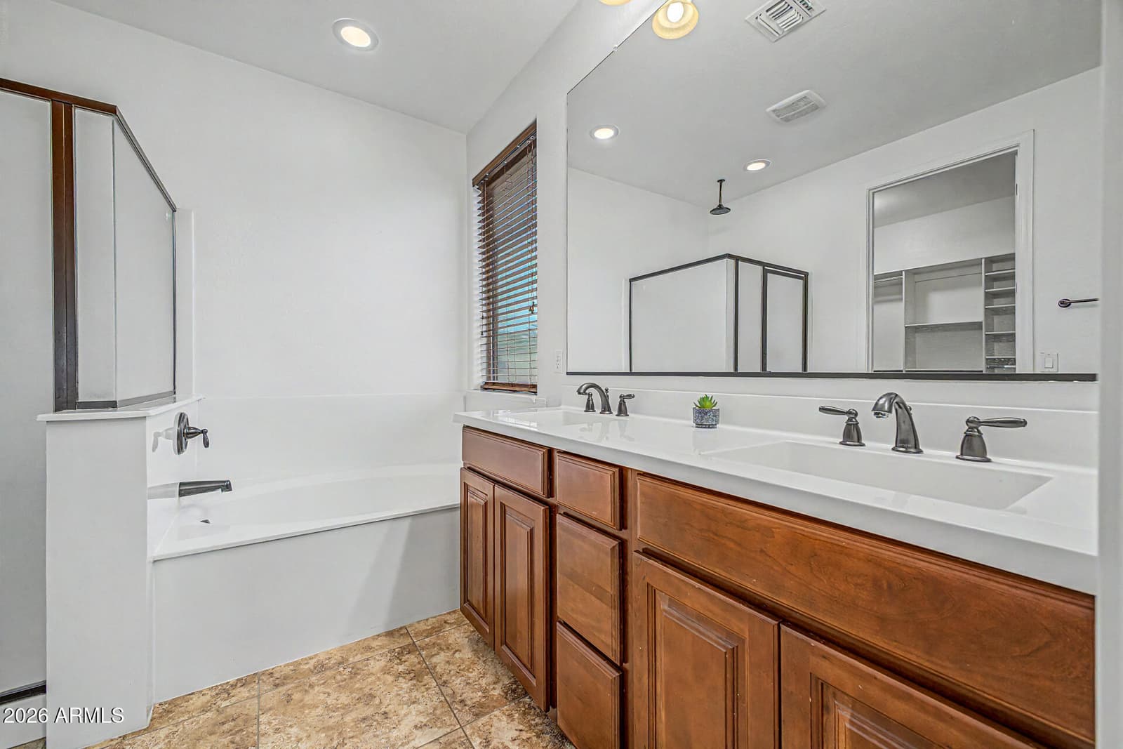 14468 W DESERT FLOWER Drive, Goodyear, AZ 85395 — photo 12 of 40