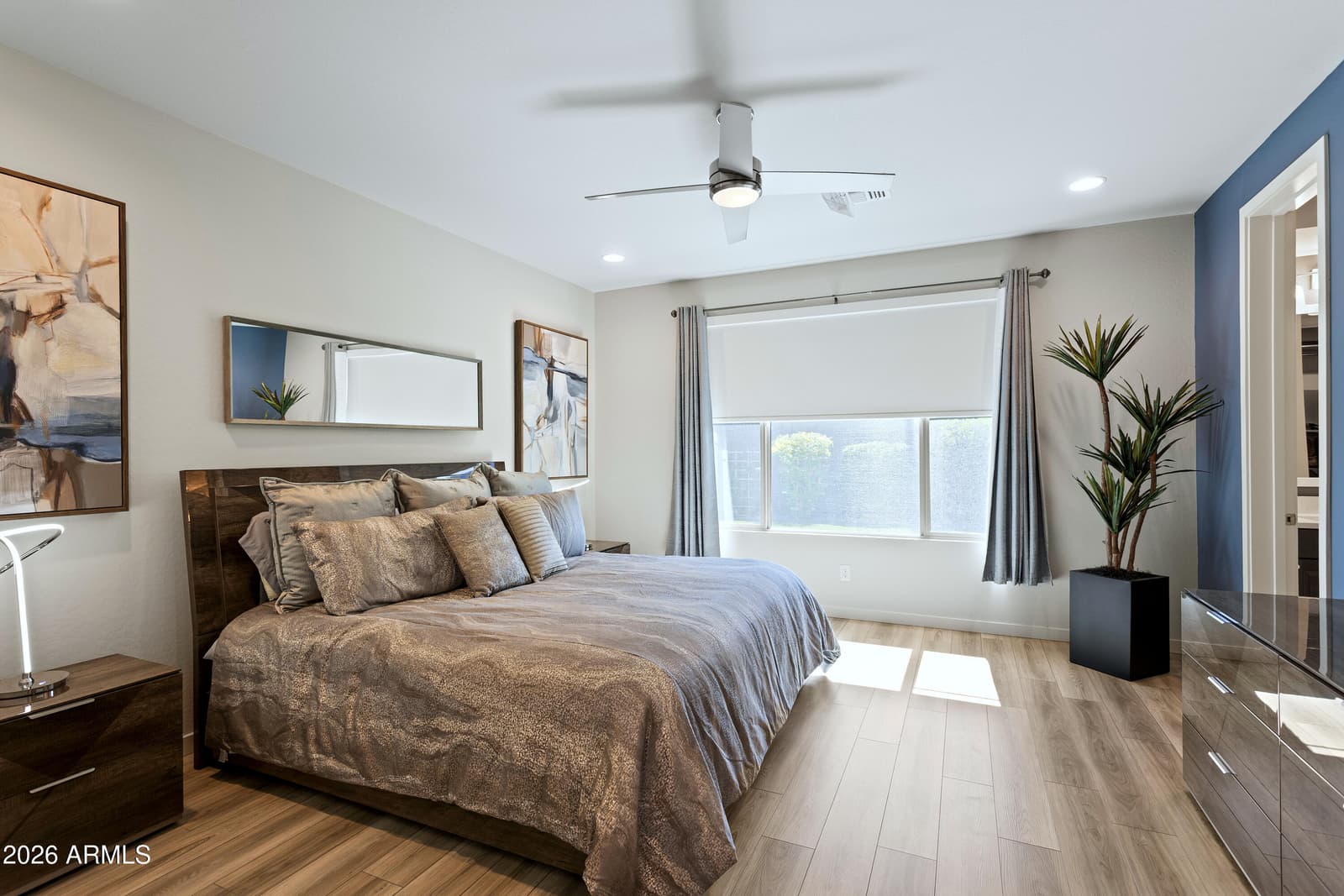 21035 N 60TH Terrace, Phoenix, AZ 85054 — photo 14 of 25
