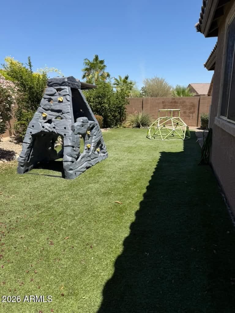496 E RED MESA Trail, San Tan Valley, AZ 85143 — photo 12 of 16