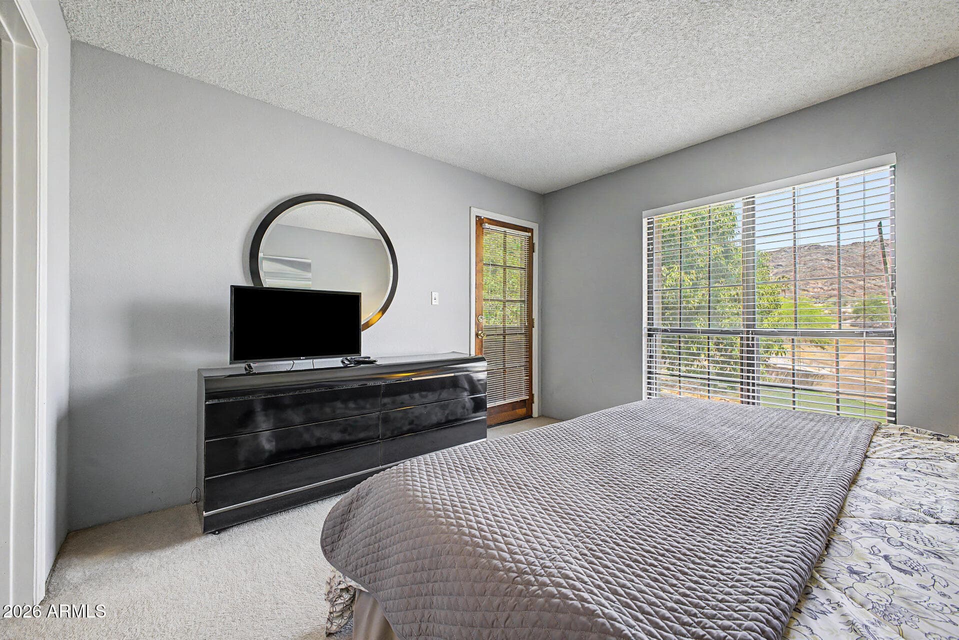 10410 N CAVE CREEK Road 2210, Phoenix, AZ 85020 — photo 11 of 33