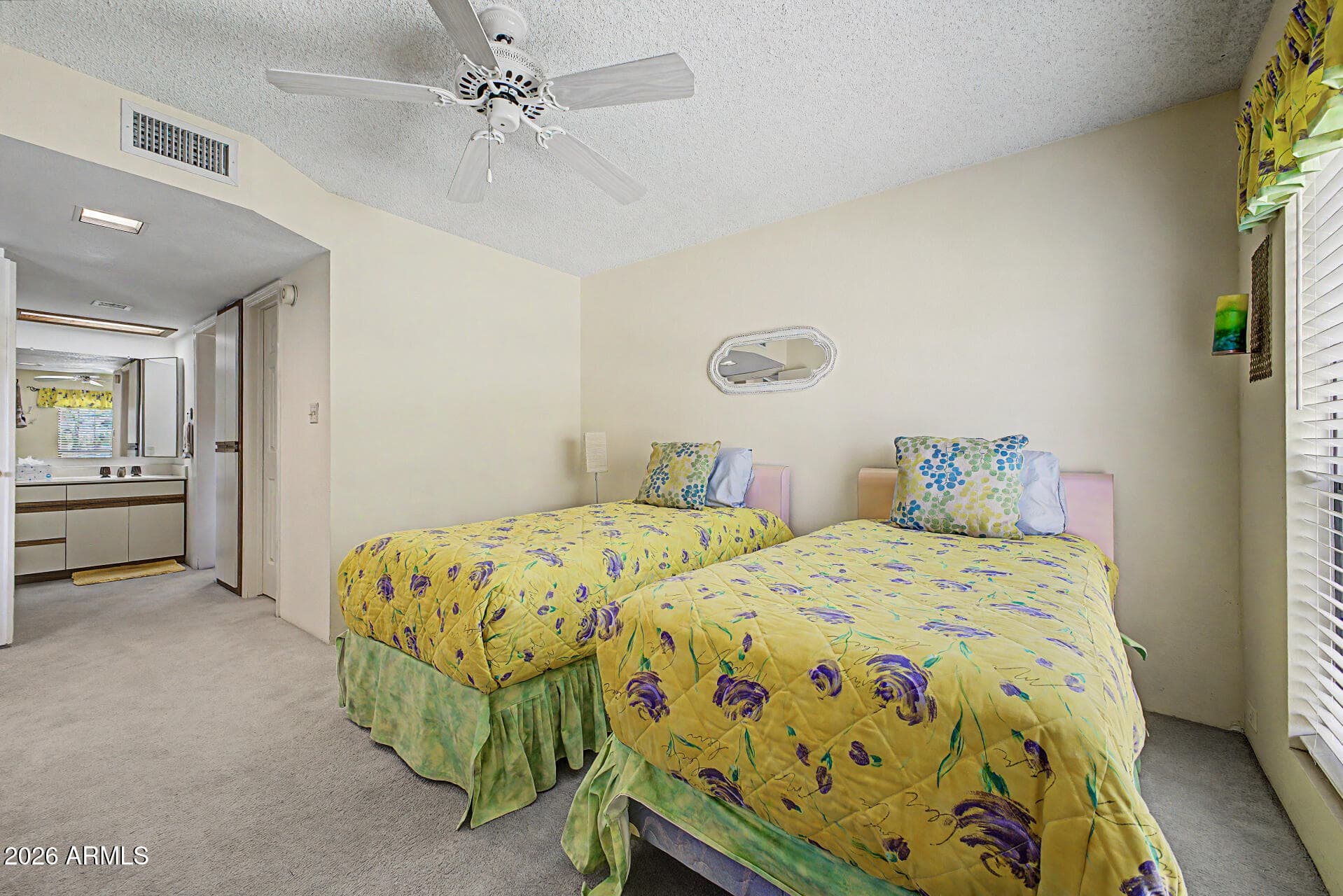 10410 N CAVE CREEK Road 2210, Phoenix, AZ 85020 — photo 20 of 33