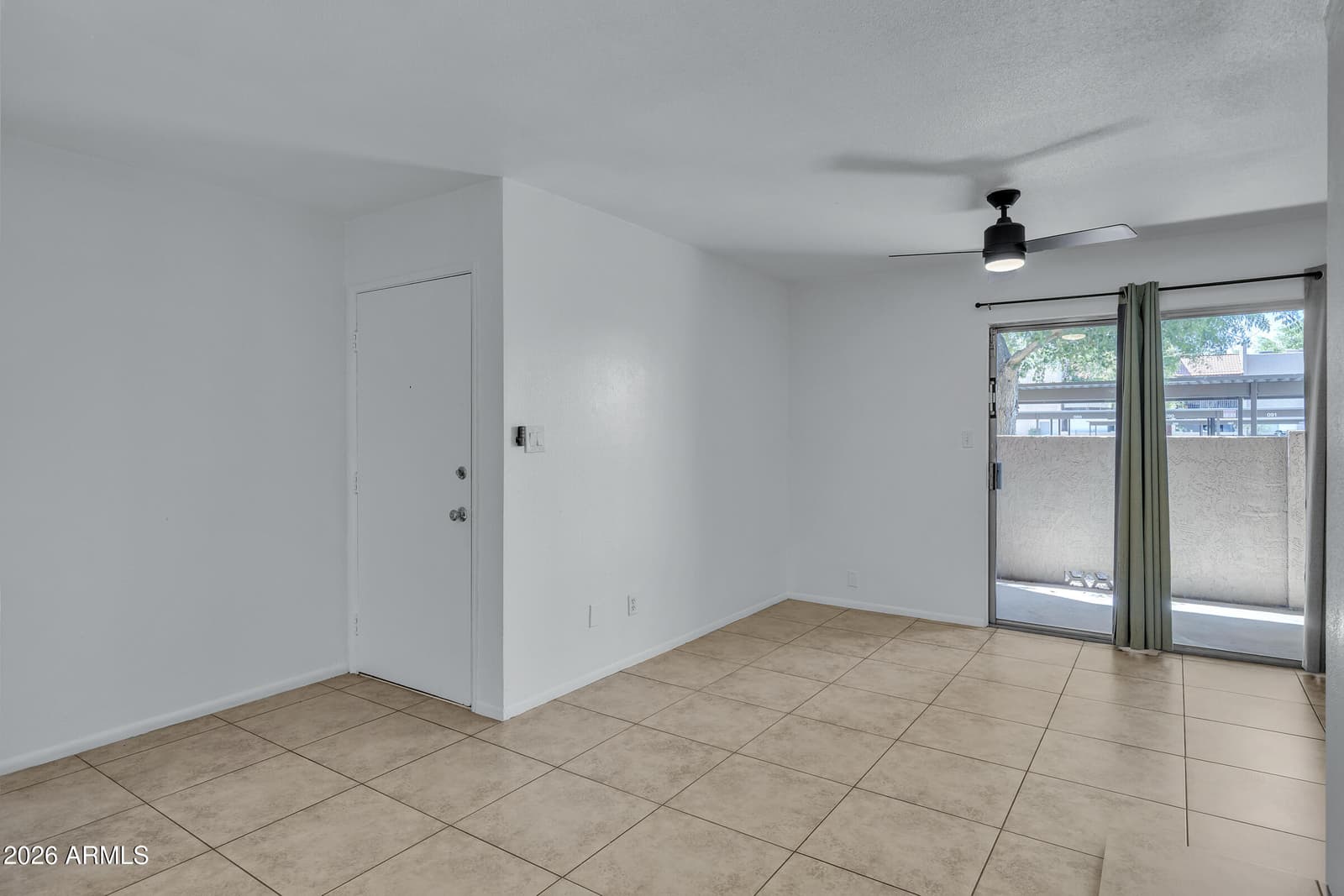 5525 E THOMAS Road A1, Phoenix, AZ 85018 — photo 7 of 23