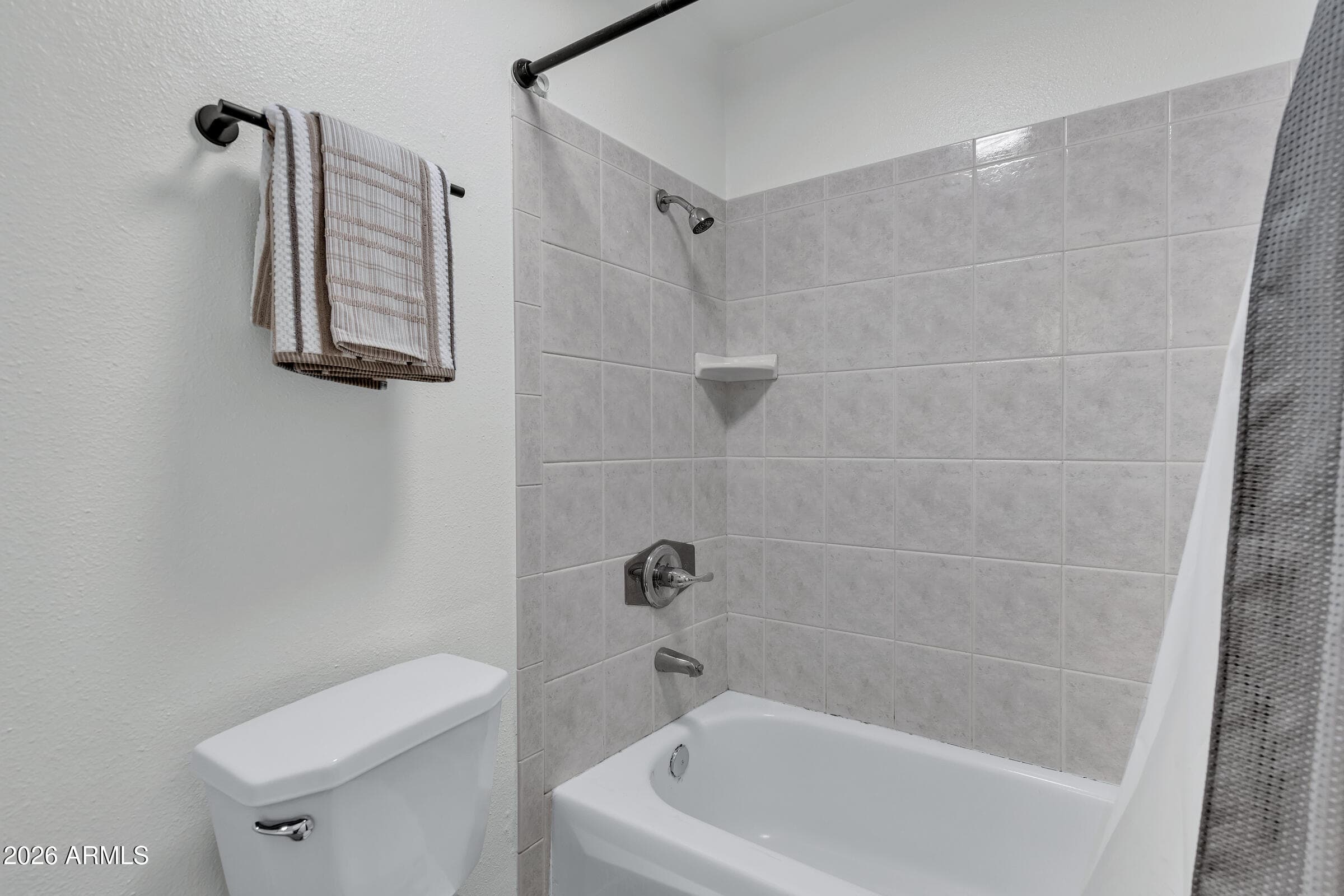 5525 E THOMAS Road A1, Phoenix, AZ 85018 — photo 15 of 23