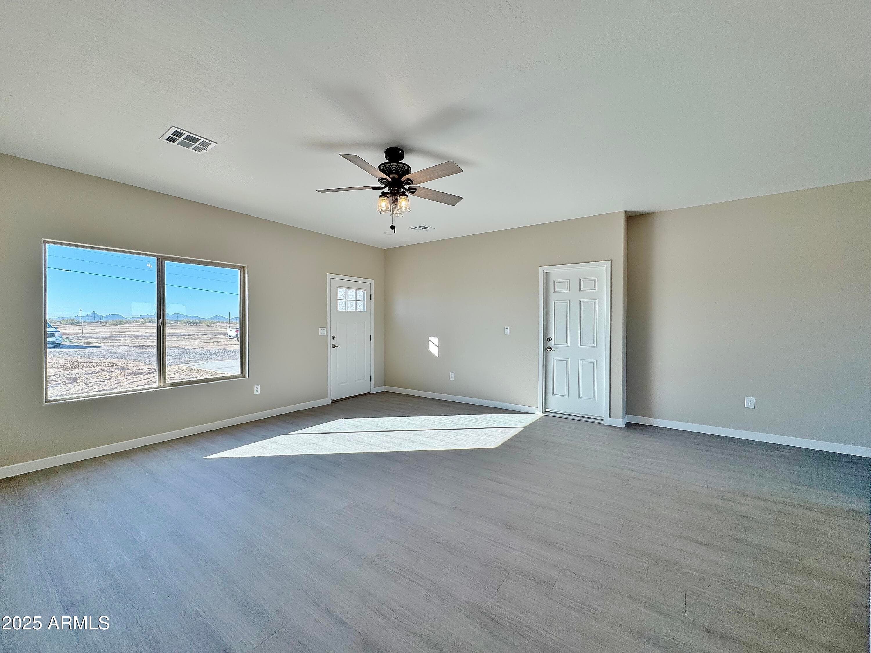 10096 W LAZY ACRES Drive, Casa Grande, AZ 85193 — photo 8 of 34