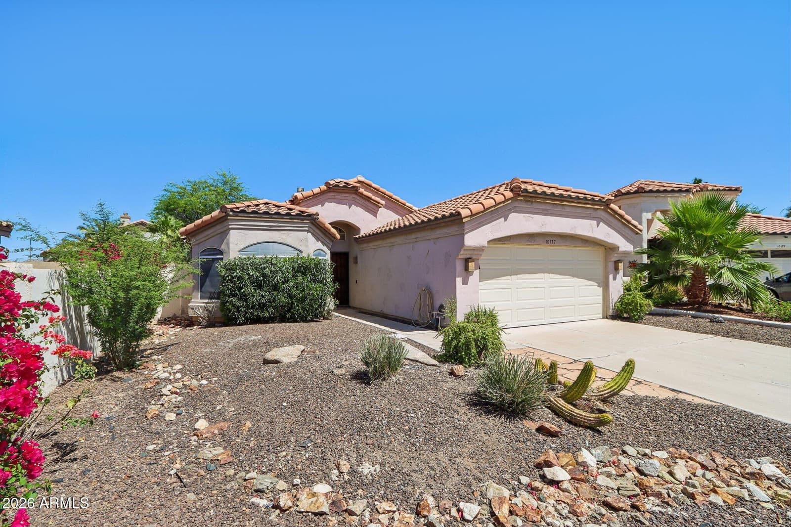 10177 S Hacienda Drive, Goodyear, AZ 85338 — photo 4 of 44