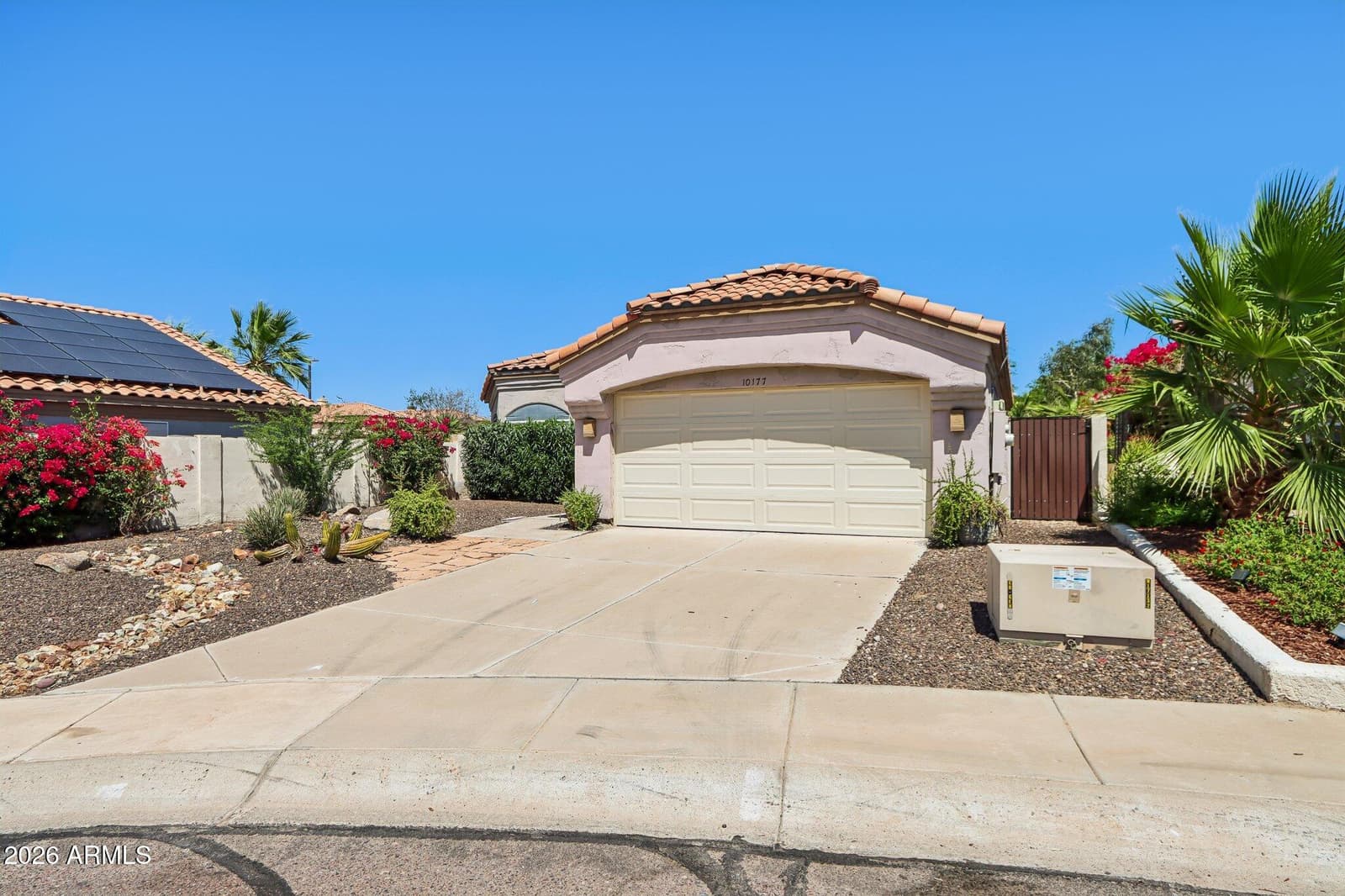 10177 S Hacienda Drive, Goodyear, AZ 85338 — photo 5 of 44