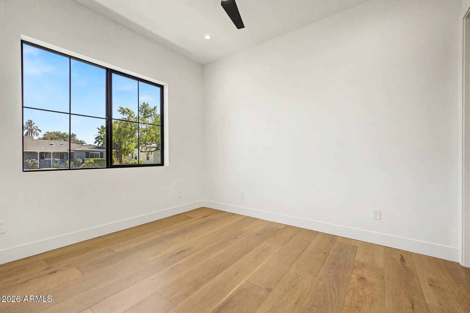4032 E EARLL Drive, Phoenix, AZ 85018 — photo 31 of 48