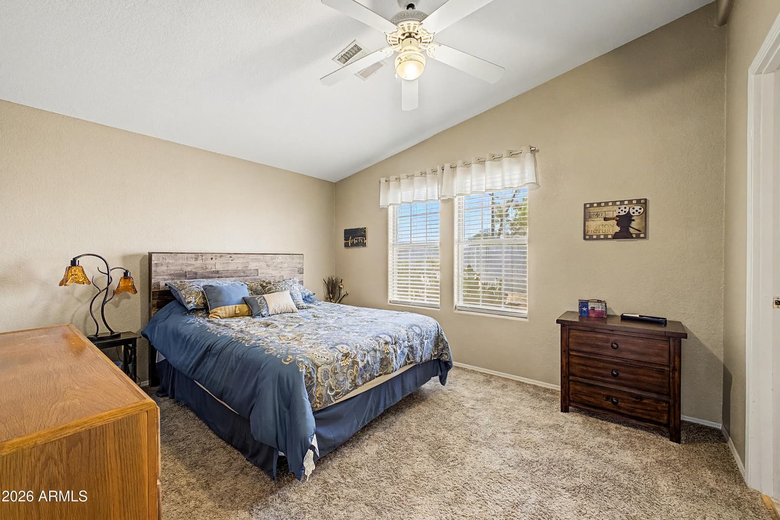 886 E Eagle Drive, San Tan Valley, AZ 85140 — photo 4 of 18