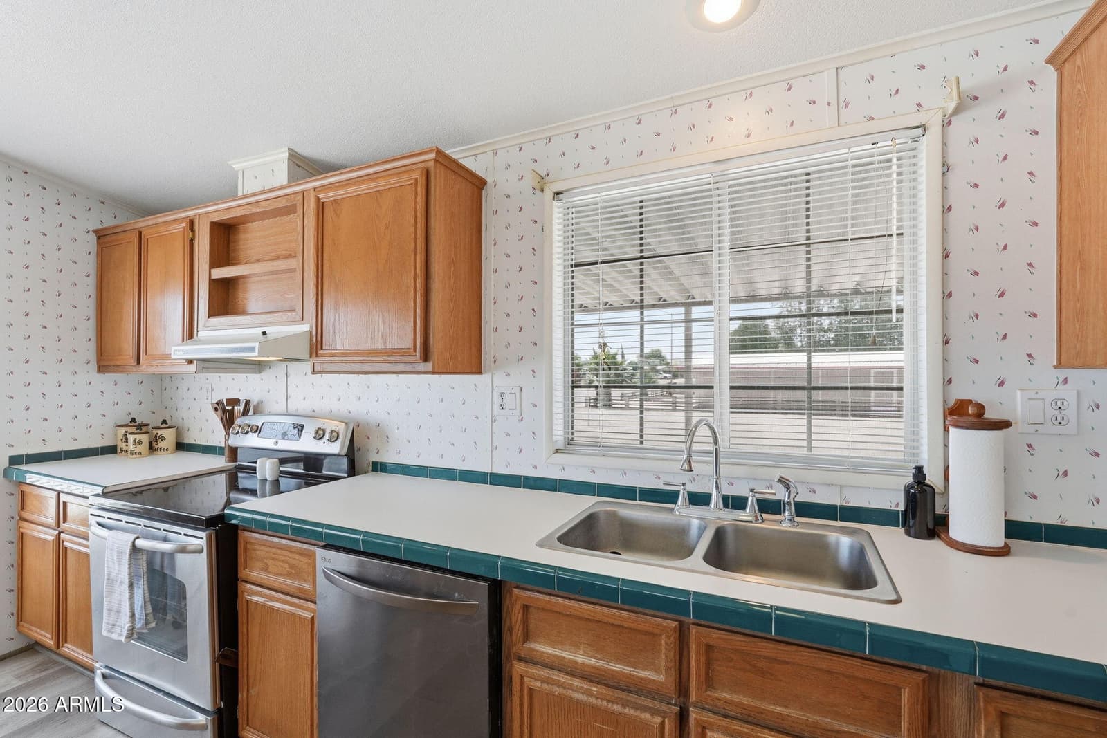3616 N FLORENCE Boulevard, Florence, AZ 85132 — photo 11 of 36