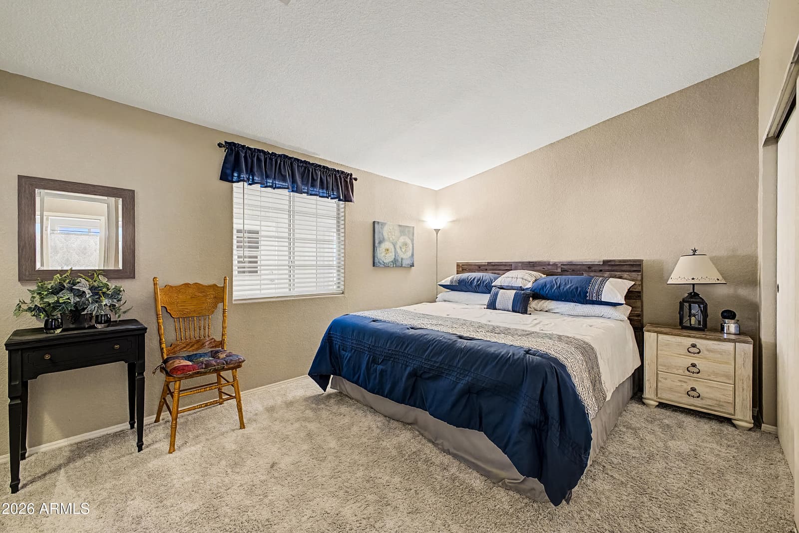 886 E Eagle Drive, San Tan Valley, AZ 85140 — photo 11 of 18
