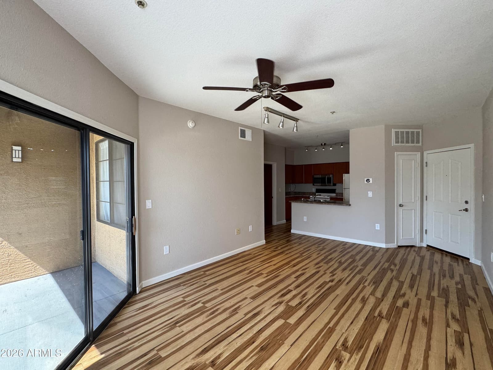 5302 E VAN BUREN Street 3020, Phoenix, AZ 85008 — photo 6 of 23
