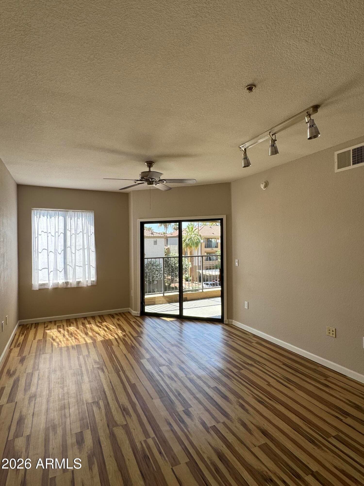 5302 E VAN BUREN Street 3020, Phoenix, AZ 85008 — photo 5 of 23