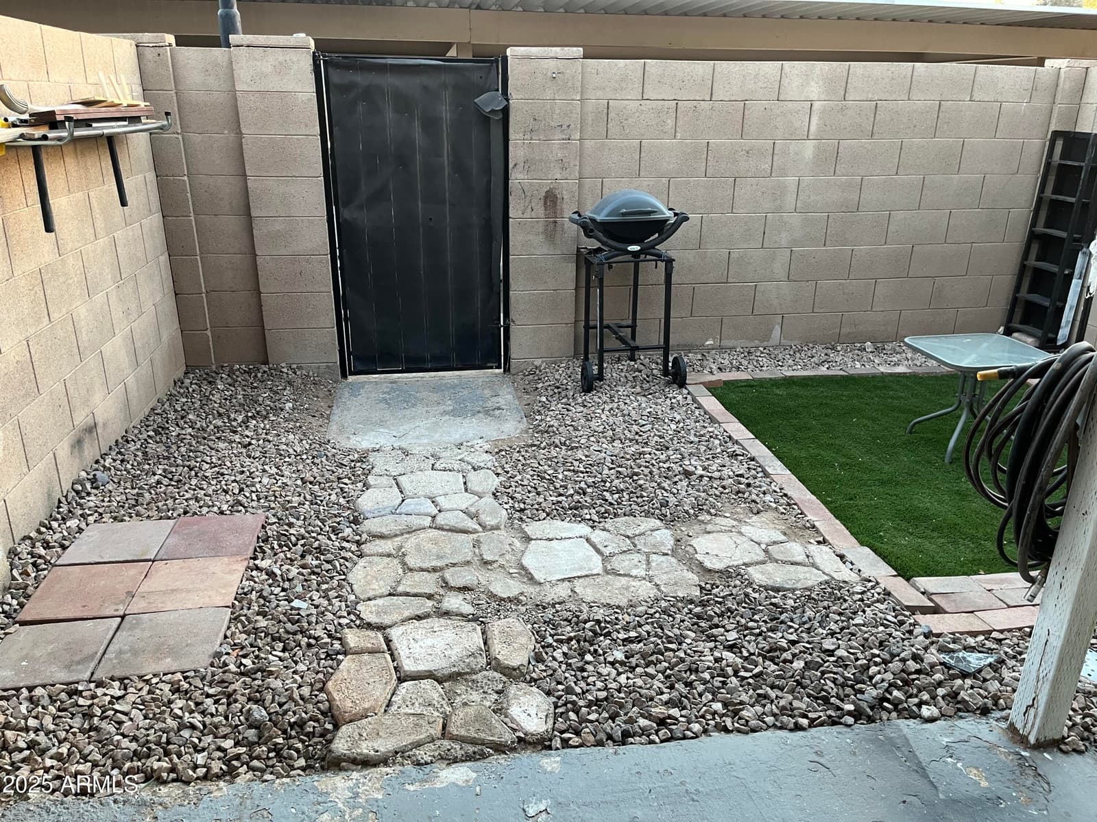 5813 N 59TH Drive, Glendale, AZ 85301 — photo 10 of 12