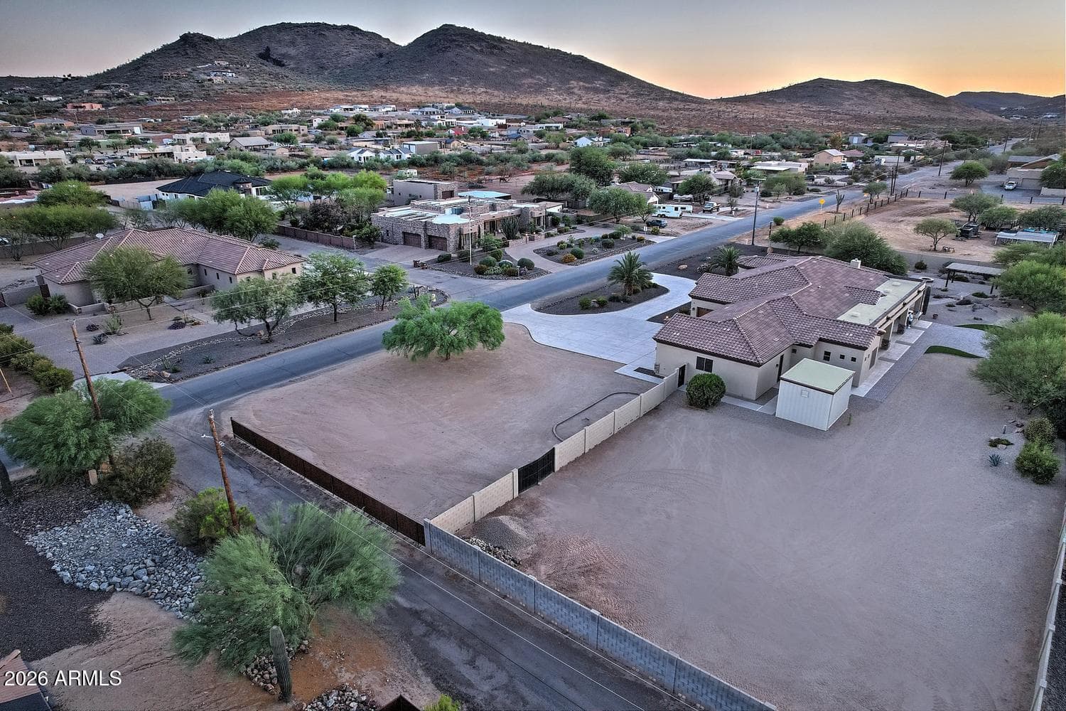 1614 W MADDOCK Road, Phoenix, AZ 85086 — photo 28 of 88