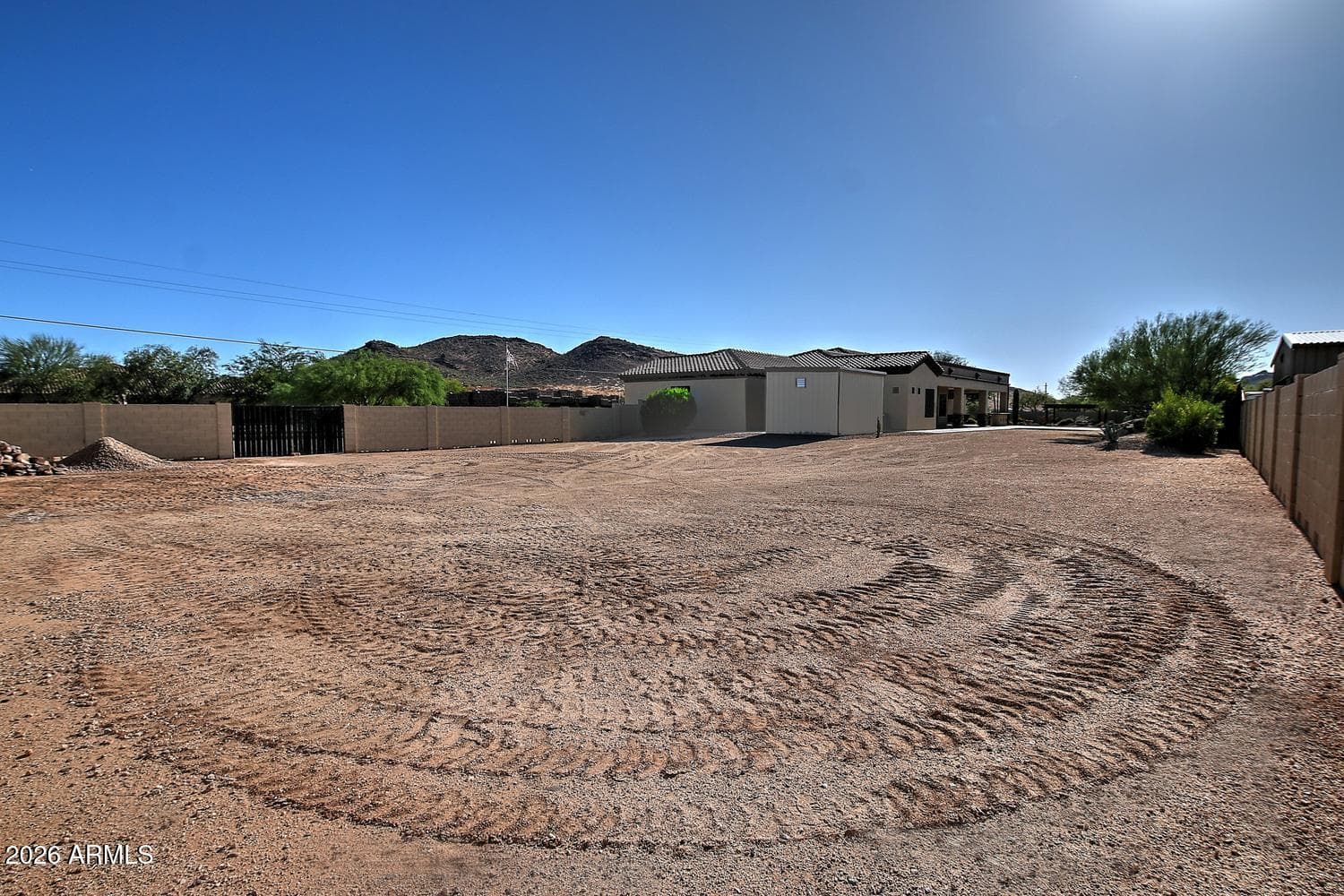 1614 W MADDOCK Road, Phoenix, AZ 85086 — photo 76 of 88
