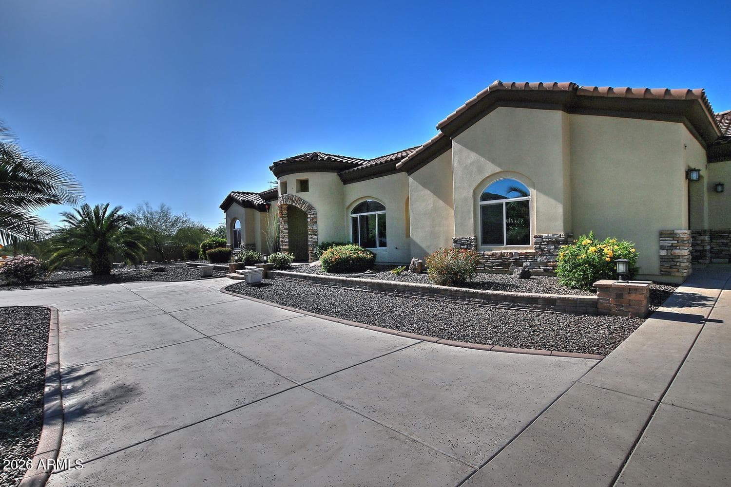 1614 W MADDOCK Road, Phoenix, AZ 85086 — photo 23 of 88