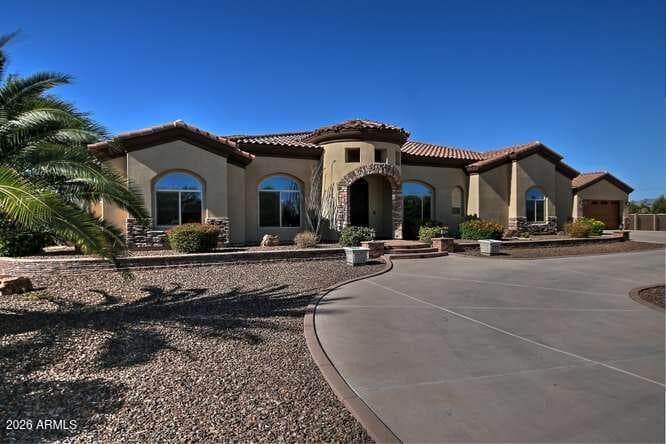 1614 W MADDOCK Road, Phoenix, AZ 85086 — photo 10 of 88