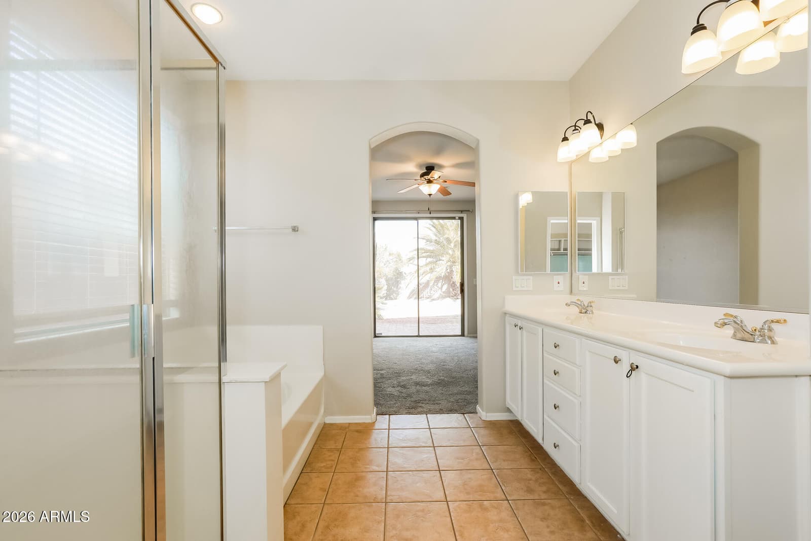 10 E MILL REEF Drive, San Tan Valley, AZ 85143 — photo 14 of 21