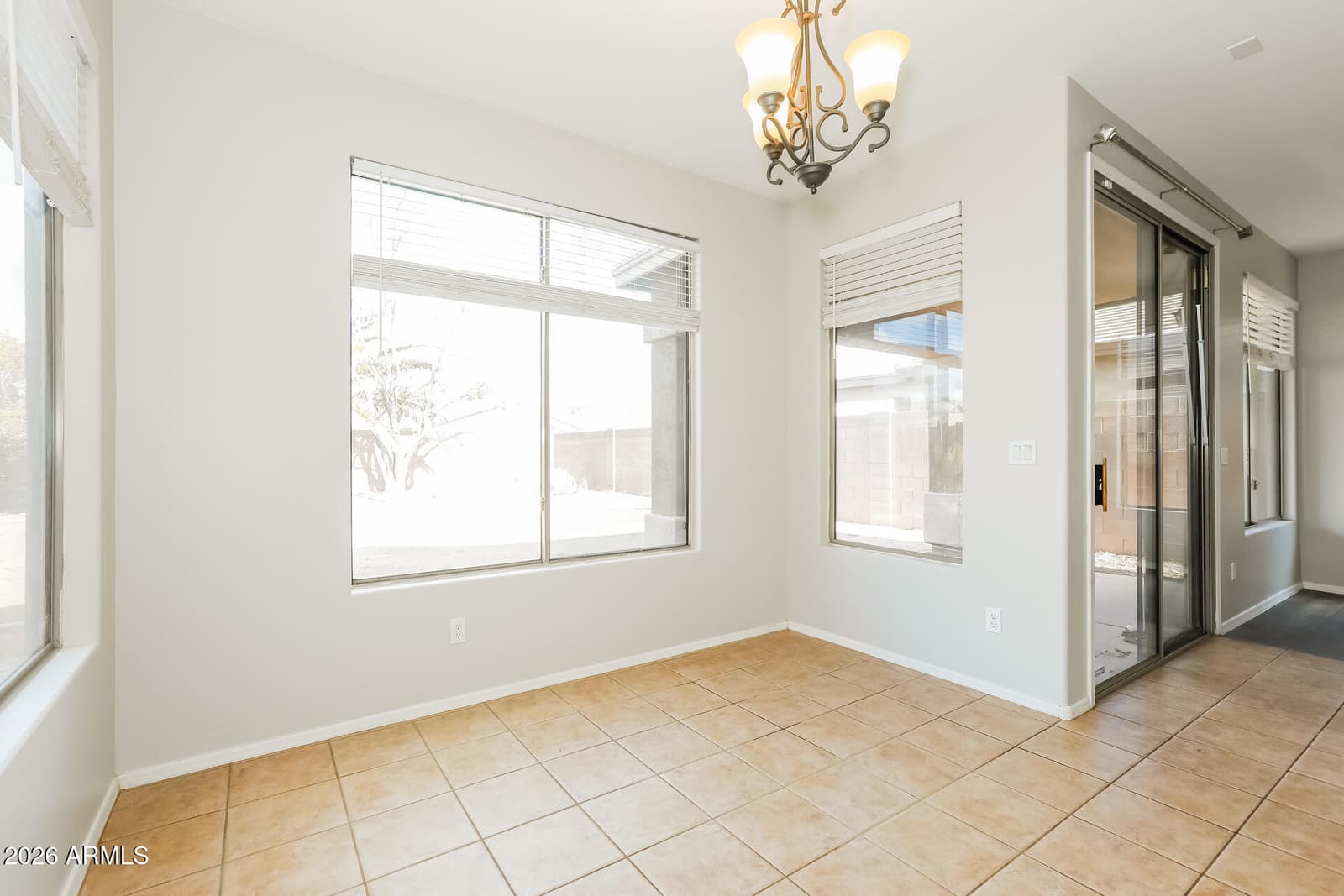 22512 N DAVIS Way, Maricopa, AZ 85138 — photo 6 of 21