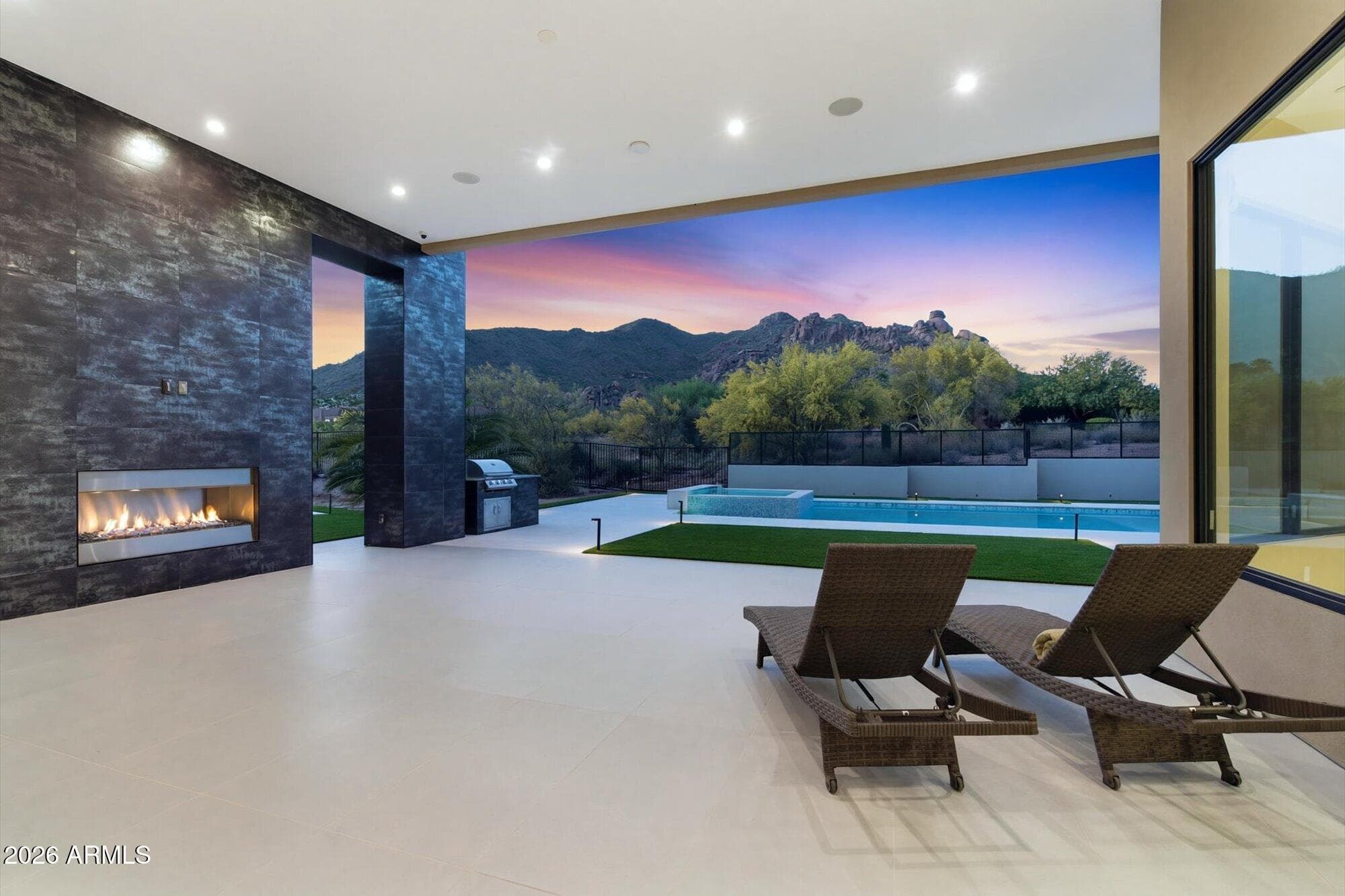 6816 E STAGECOACH Pass, Carefree, AZ 85377 — photo 10 of 81