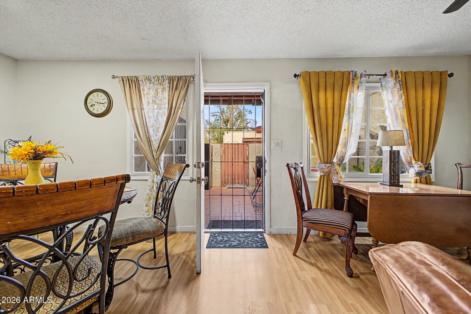 4252 N 68TH Lane, Phoenix, AZ 85033 — photo 9 of 22