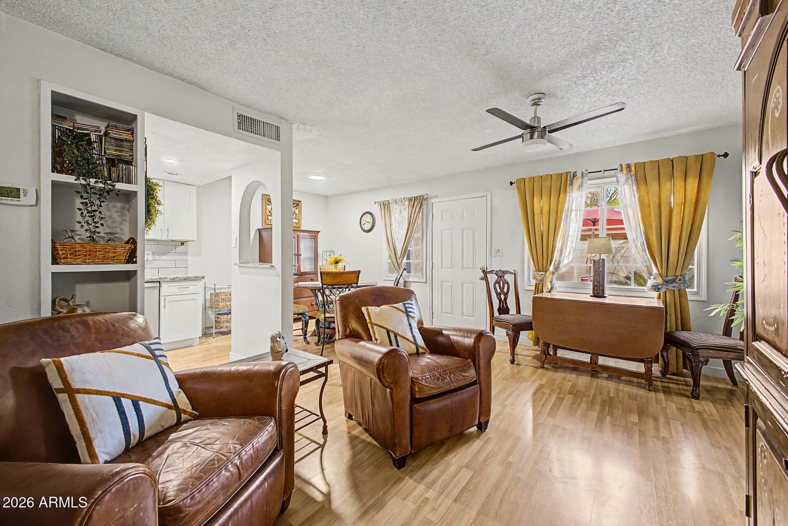 4252 N 68TH Lane, Phoenix, AZ 85033 — photo 10 of 22