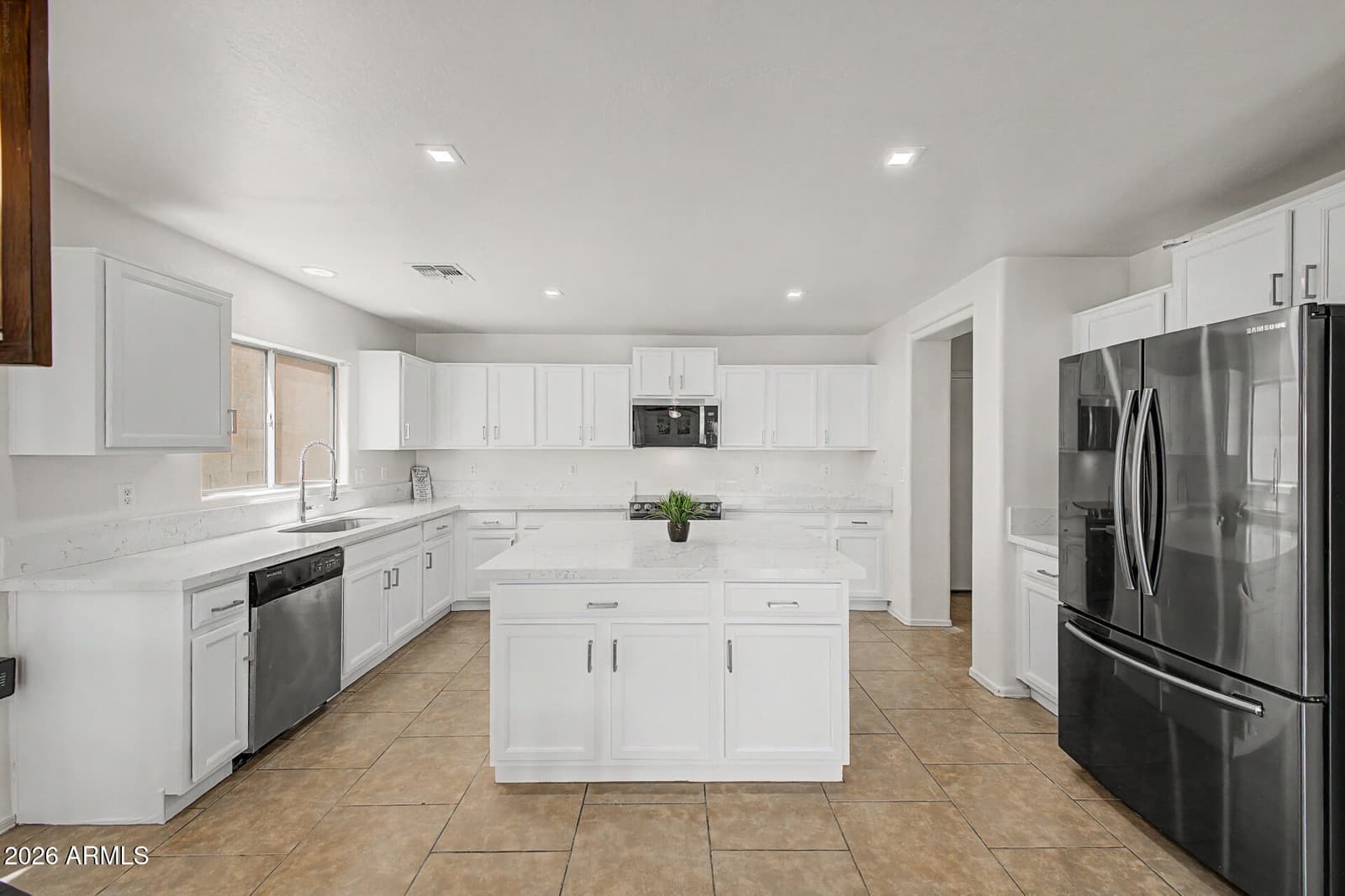 43631 W COWPATH Road, Maricopa, AZ 85138 — photo 13 of 52