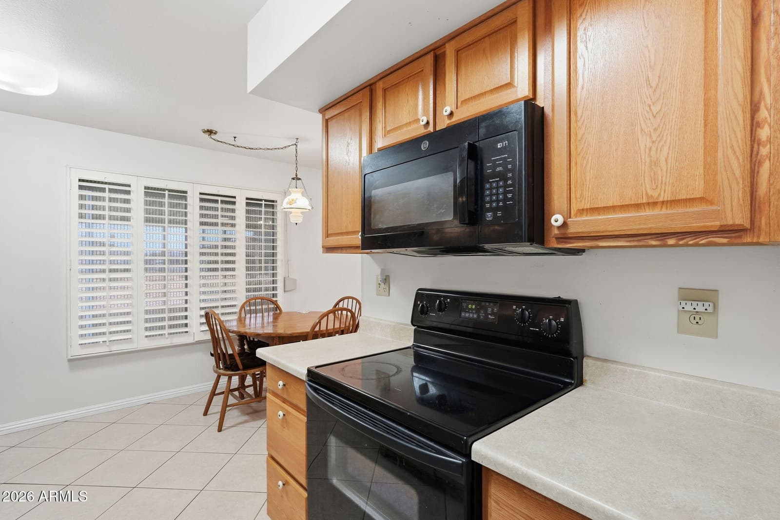 18027 N 134 Avenue, Sun City West, AZ 85375 — photo 10 of 32