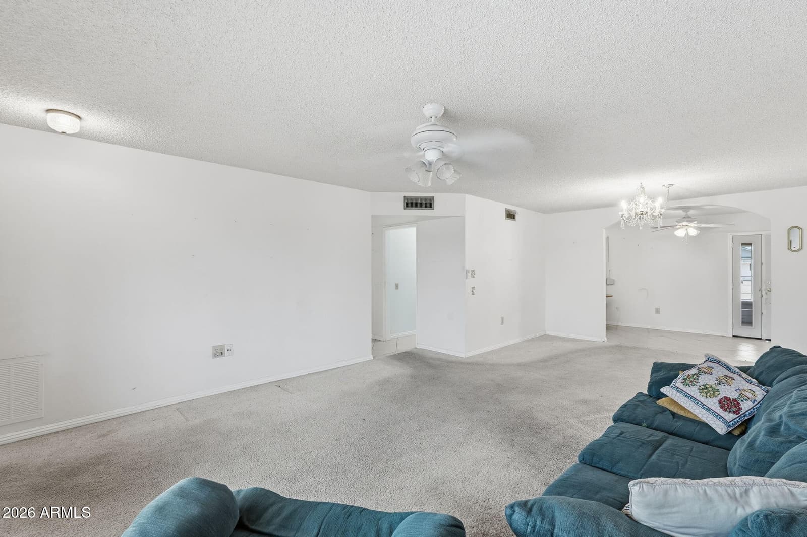 18027 N 134 Avenue, Sun City West, AZ 85375 — photo 6 of 32