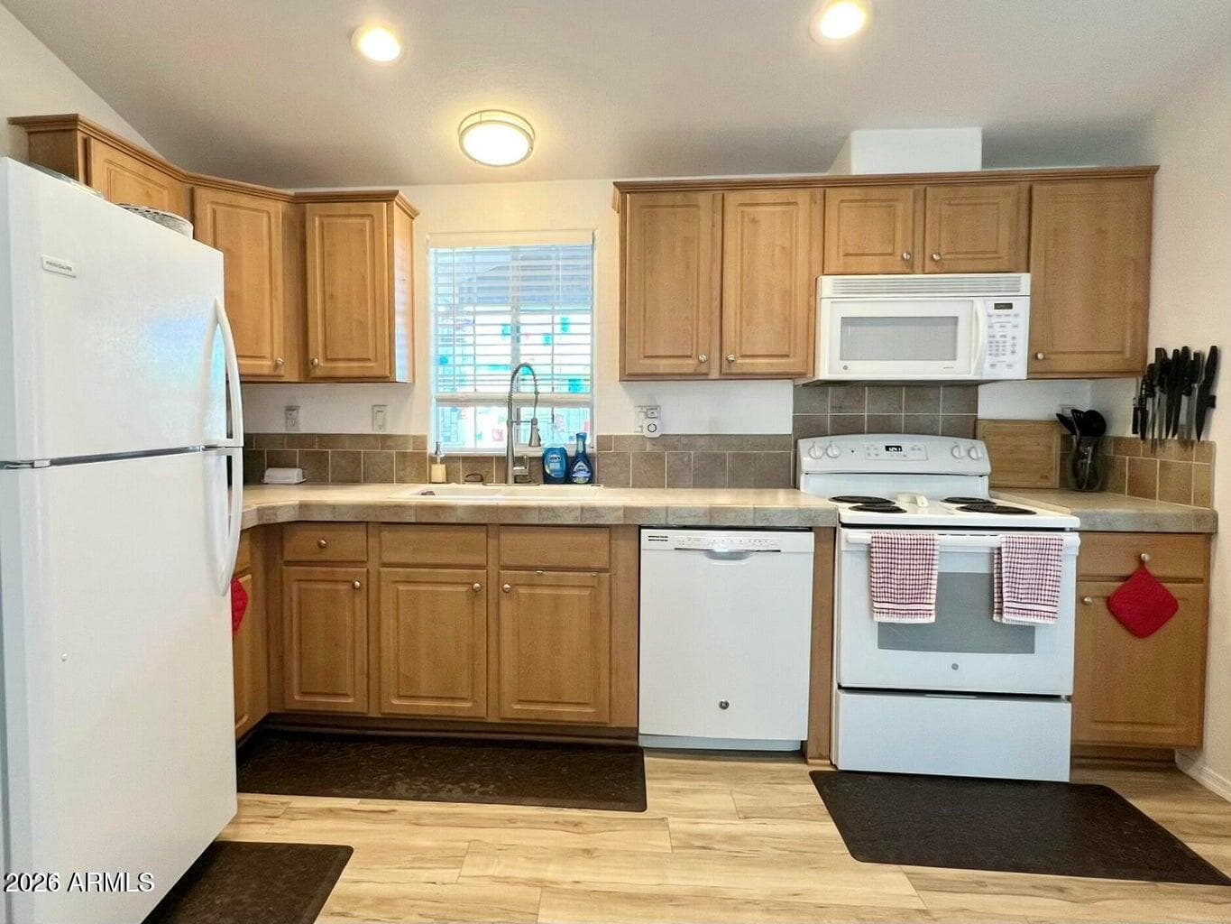 2401 W SOUTHERN Avenue 260, Tempe, AZ 85282 — photo 6 of 12