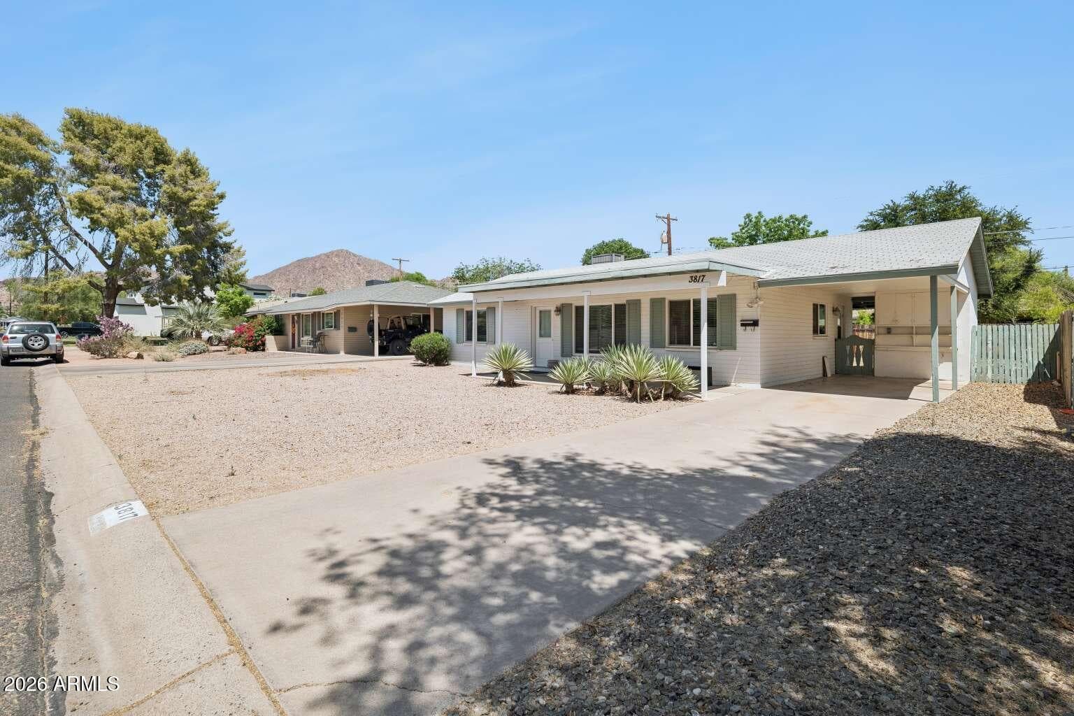 3817 N 49TH Place, Phoenix, AZ 85018 — photo 2 of 19