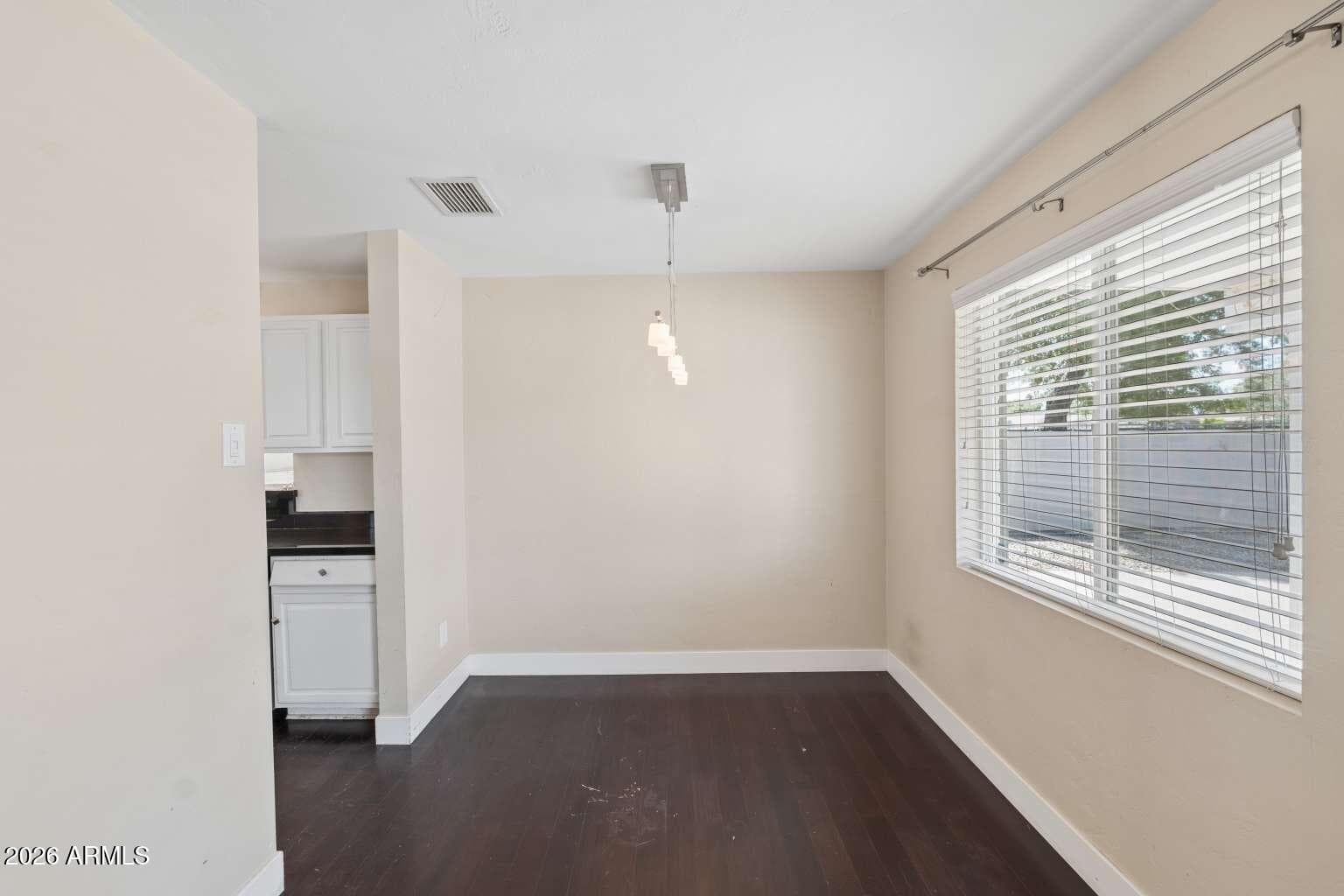 3817 N 49TH Place, Phoenix, AZ 85018 — photo 11 of 19