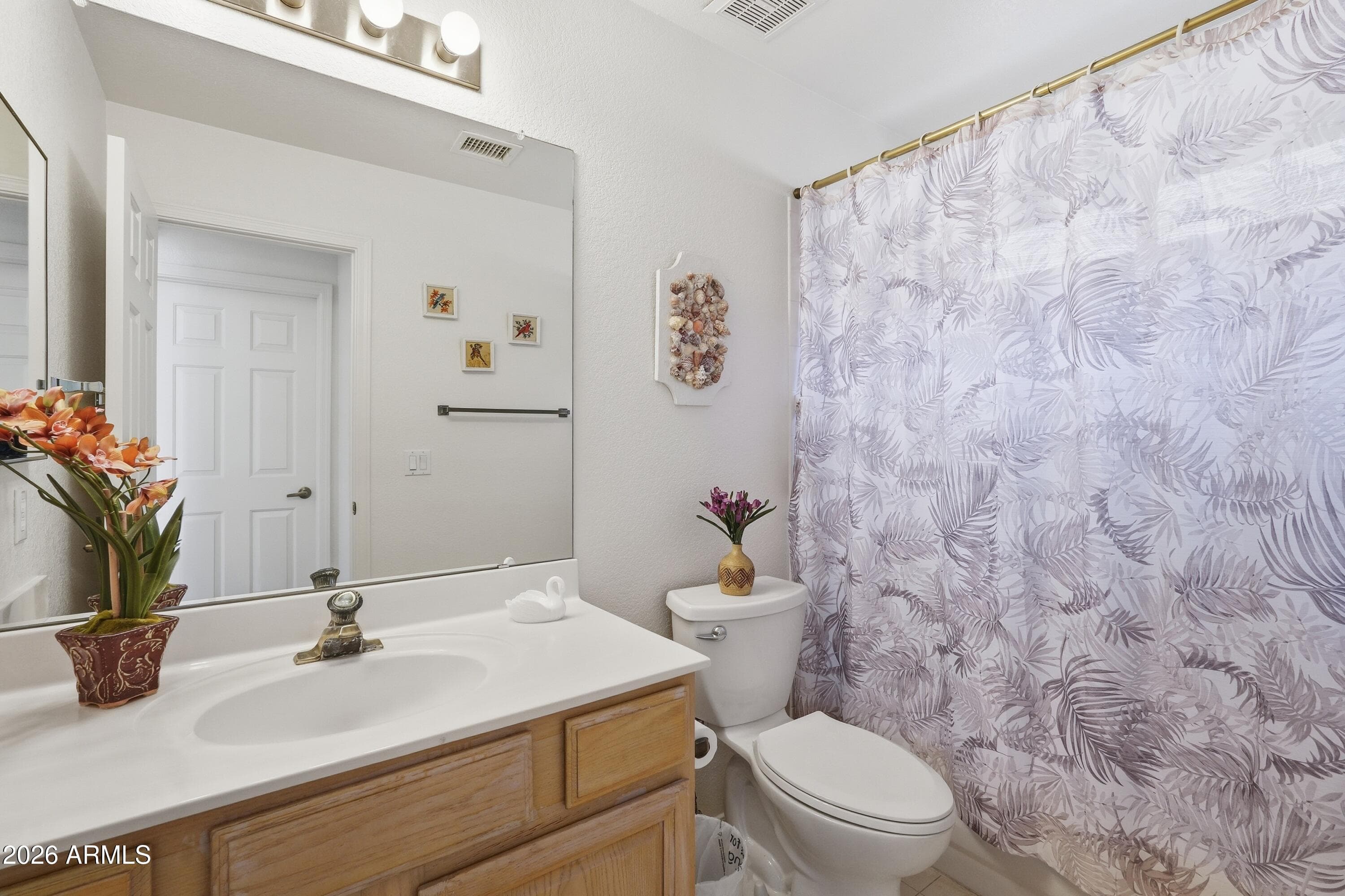 13976 W PUEBLO Trail, Surprise, AZ 85374 — photo 11 of 39