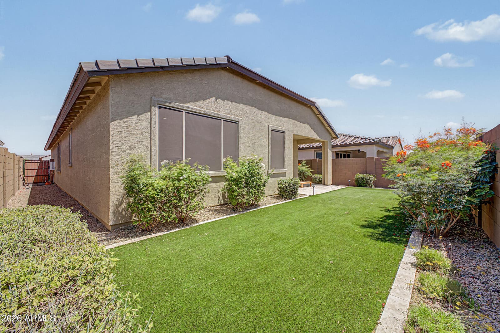 2732 S PROSPECTOR POINT Road, Apache Junction, AZ 85119 — photo 2 of 31