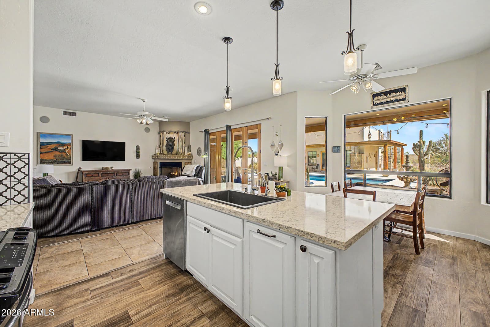 1723 E DOLORES Road, Phoenix, AZ 85086 — photo 11 of 78