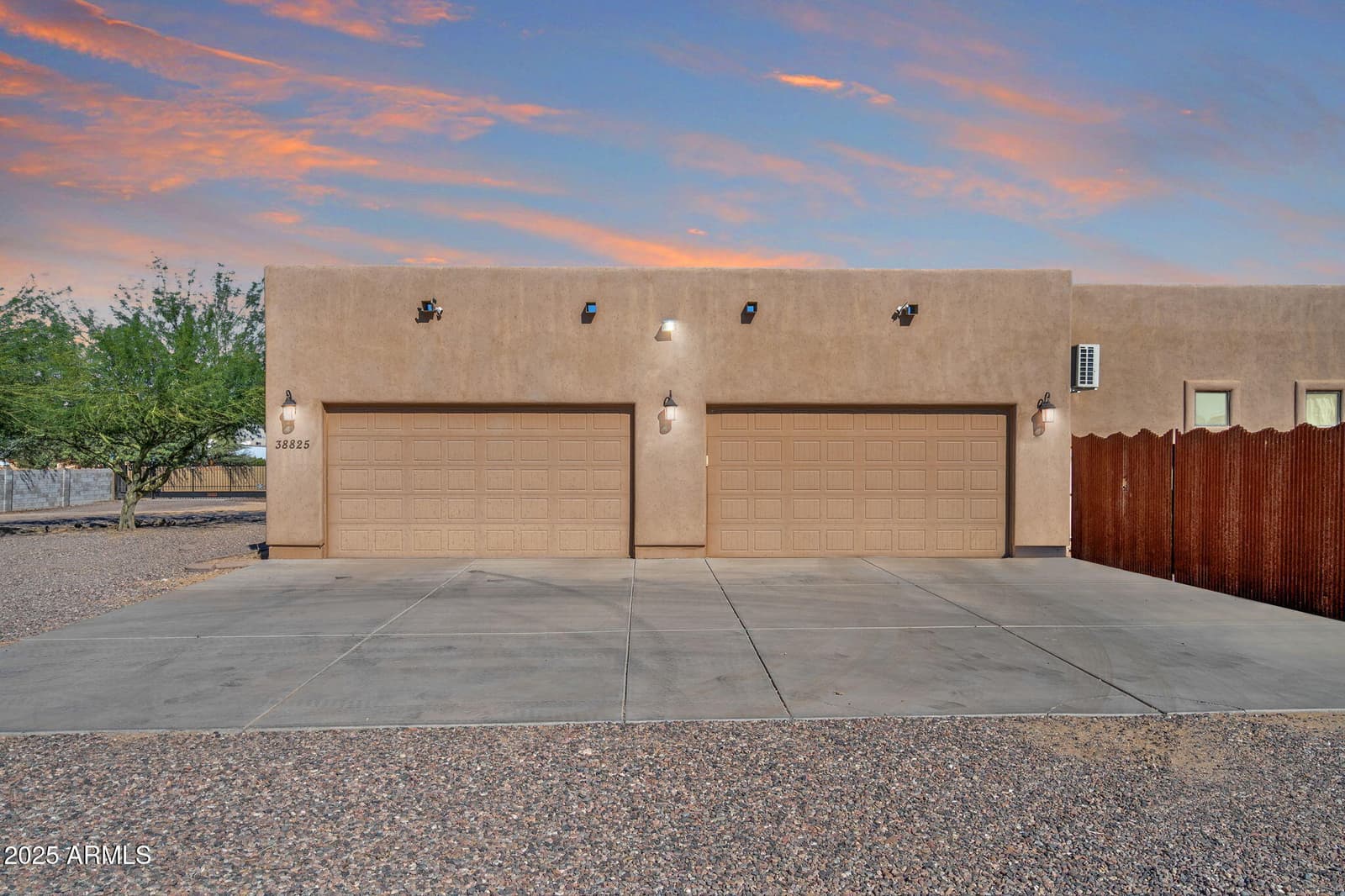 38825 N 29TH Avenue, Phoenix, AZ 85086 — photo 4 of 53