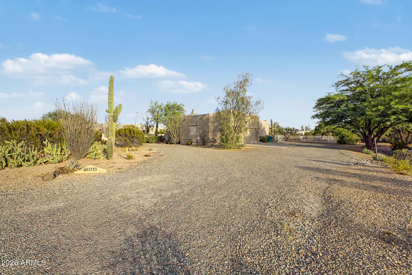1723 E DOLORES Road, Phoenix, AZ 85086 — photo 58 of 78