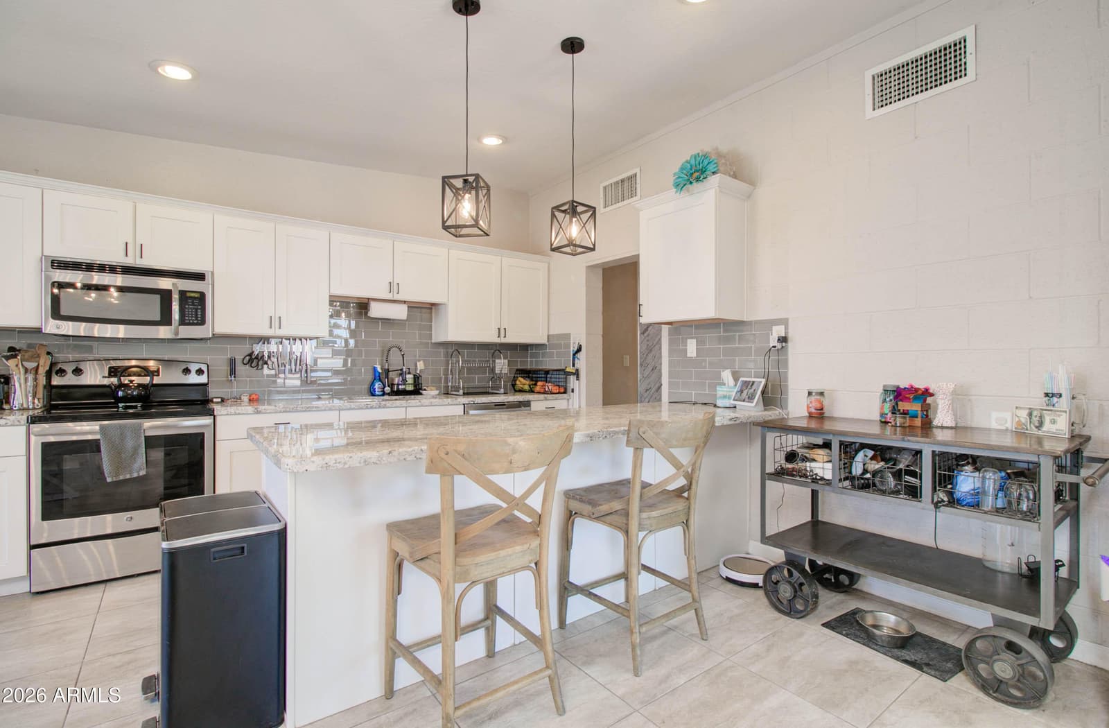 373 N Apache Drive, Chandler, AZ 85224 — photo 17 of 52