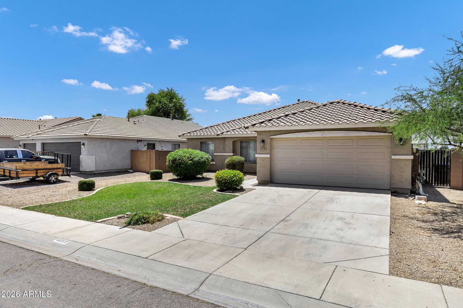 41192 N VINE Avenue, San Tan Valley, AZ 85140 — photo 3 of 33