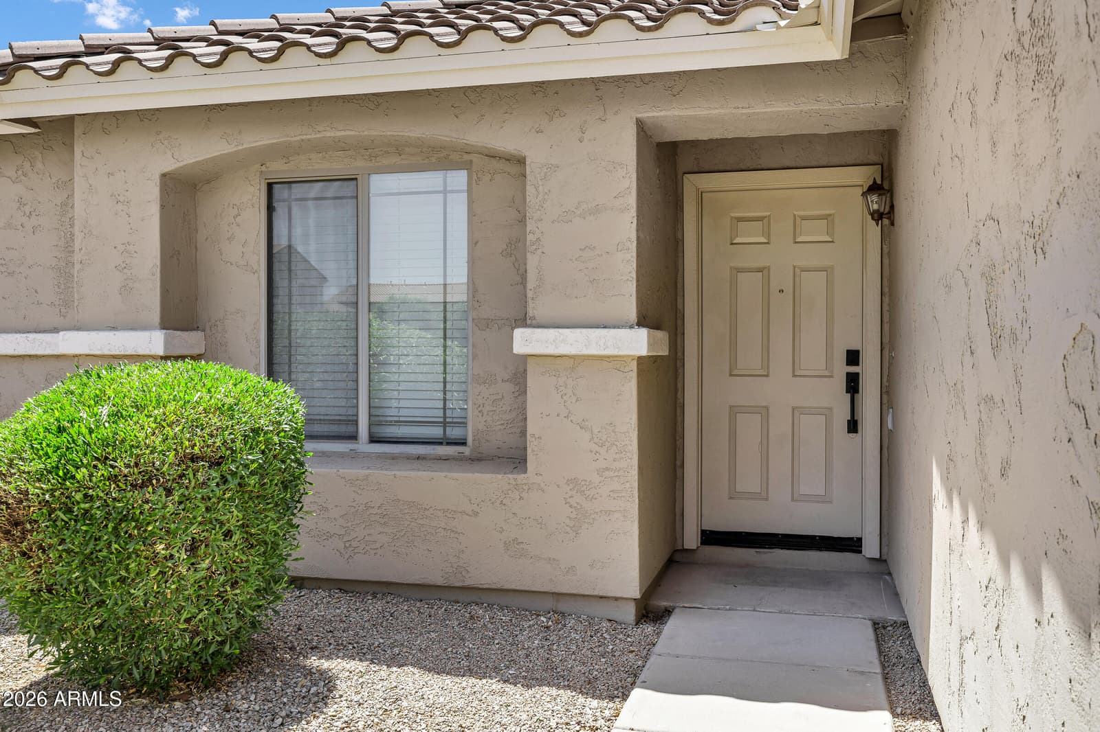 41192 N VINE Avenue, San Tan Valley, AZ 85140 — photo 4 of 33