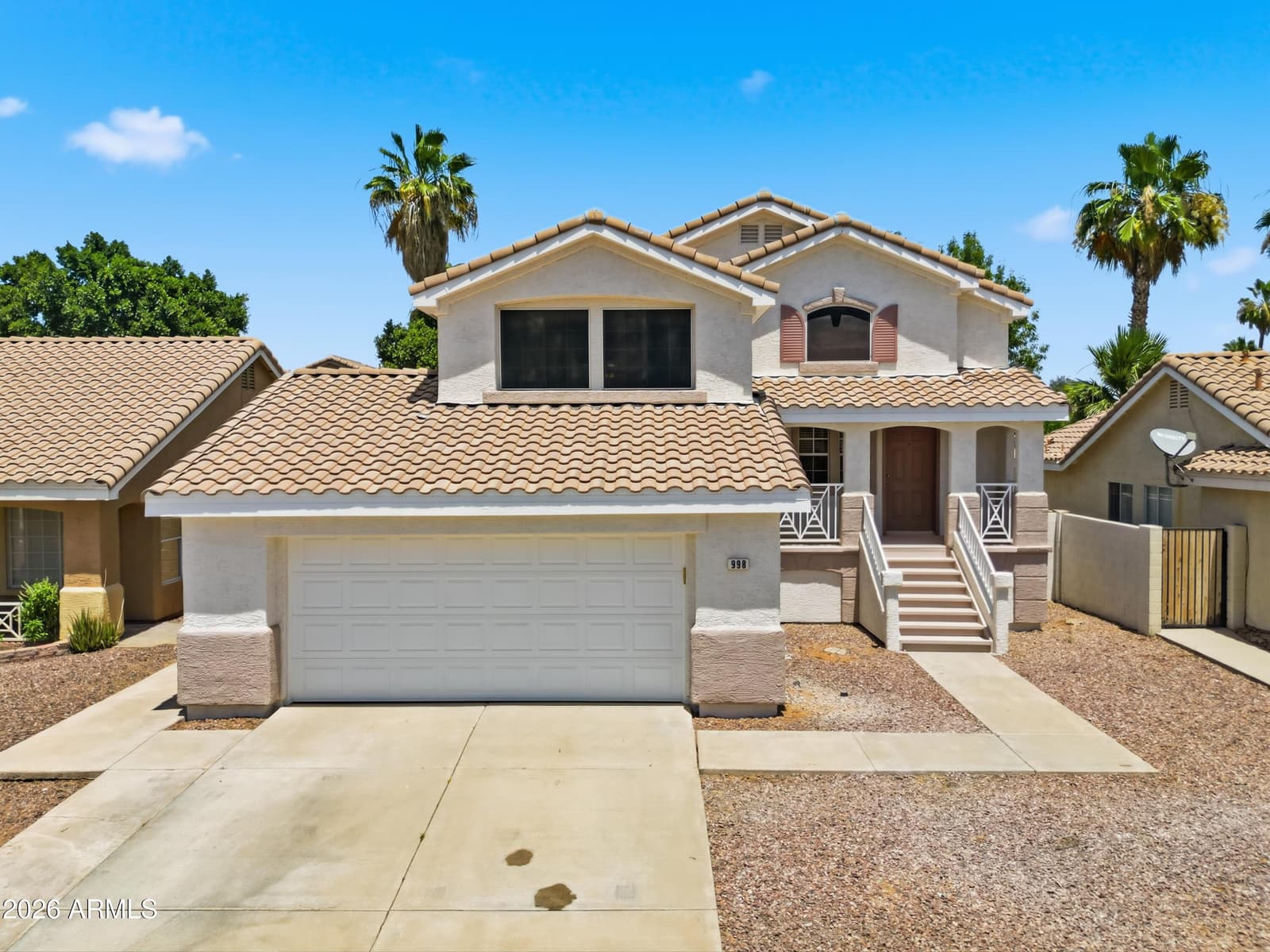 998 W LEAH Lane, Gilbert, AZ 85233 — photo 2 of 38